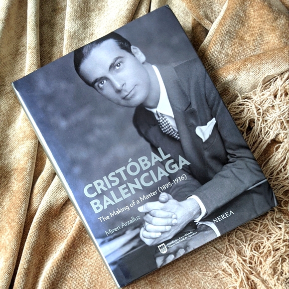 Balenciaga Other - 🎉HP🎉 Cristóbal Balenciaga by M. Arzalluz, Hardcover